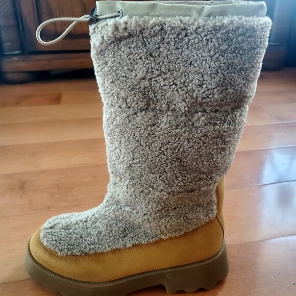 Aerosoles Schade Suede and Faux Shearling Boots - Picture 2 of 7